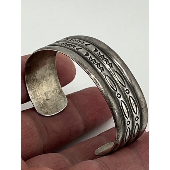 vintage Native American sterling silver 925 bracelet - Picture 13 of 16